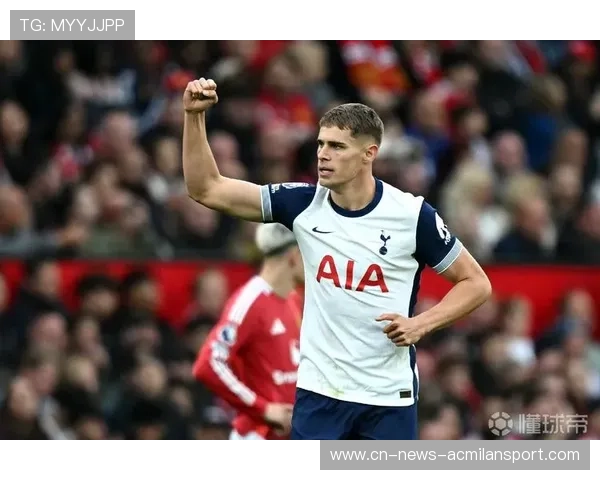 范德芬长途奔袭世界波精彩绝伦 帕利尼亚神助攻值得更多赞誉 范德芬长途奔袭世界波精彩绝伦 帕利尼亚神助攻值得更多赞誉