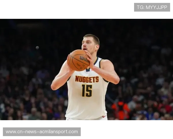 约基奇中投稳稳命中,掘金守住领先优势 约基奇中投稳稳命中,掘金守住领先优势