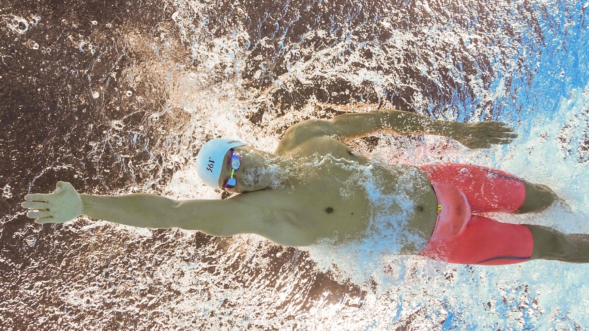 篮球公益项目助力贫困地区篮球运动普及和人才发现，篮球公益活动宣传